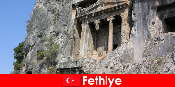 Fethiye un’antica città sul mare con molti monumenti