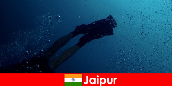 Gli sport acquatici a Jaipur sono il miglior consiglio per i subacquei