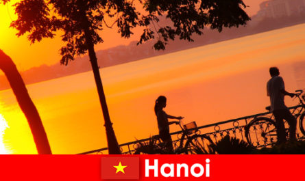 Hanoi è un divertimento senza fine per i viaggiatori che amano le temperature calde
