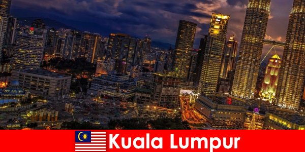 Kuala Lumpur merita sempre una visita per i viaggiatori nel sud-est asiatico