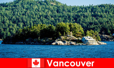 Per i turisti stranieri, relax e immersione nello splendido paesaggio naturale di Vancouver in Canada