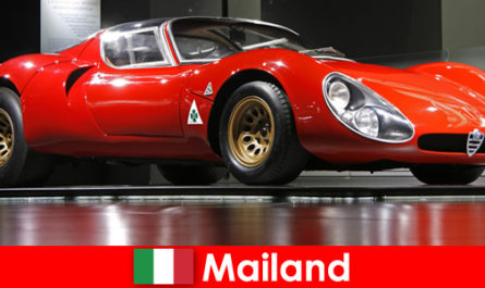 Milano Italia è sempre stata una destinazione di viaggio popolare per gli amanti delle auto di tutto il mondo