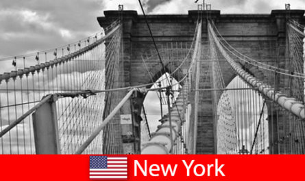 Viaggio spontaneo all'estero nella metropoli di New York negli Stati Uniti