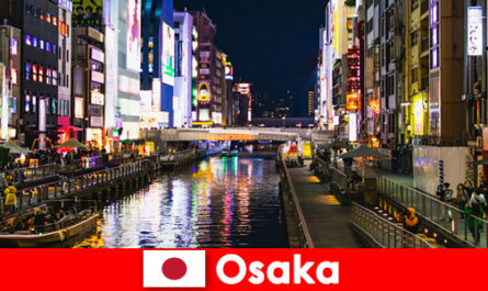 Distretti di intrattenimento e prelibatezze attendono i viaggiatori d'oltremare a Osaka in Giappone