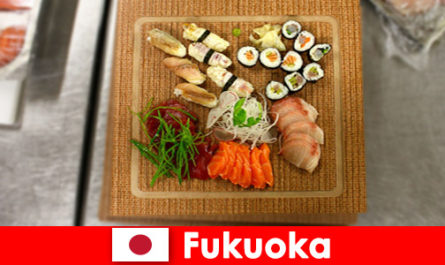 Fukuoka Giappone è una destinazione popolare per i viaggiatori culinari