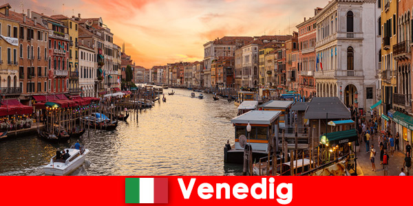 Venezia in Italia Piccoli consigli Divieti e regole per i turisti