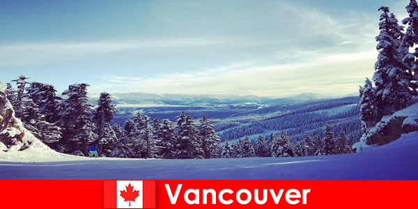 Vacanze invernali a Vancouver in Canada con divertimento sugli sci per la famiglia in viaggio
