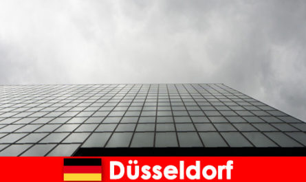 Escort Düsseldorf Germania I viaggiatori vogliono vivere l'esperienza del puro lusso nella metropoli