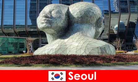 Viaggio all'estero con tanto divertimento per gli stranieri Seoul Corea del Sud