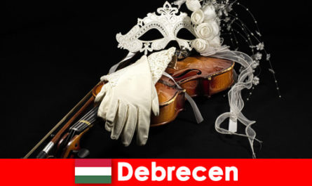 Il teatro e la musica tradizionali a Debrecen Ungheria sono un must per i viaggiatori culturali