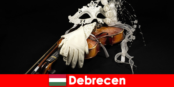 Il teatro e la musica tradizionali a Debrecen Ungheria sono un must per i viaggiatori culturali