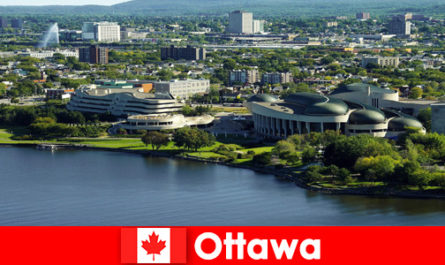 Le case culturali ei ristoranti più famosi sono la meta degli ospiti di Ottawa, in Canada