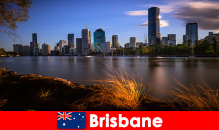 Esplora il clima mite e gli splendidi luoghi di Brisbane in Australia come turista