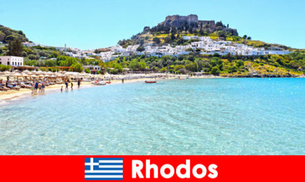 Vacanza attiva per subacquei nel mondo sottomarino di Rodi in Grecia