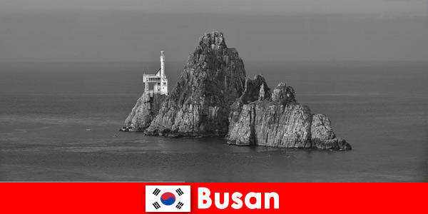 La natura e molti luoghi d'interesse attendono i turisti a Busan, in Corea del Sud