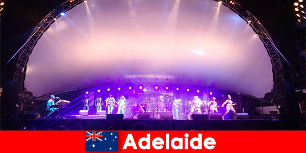 Adelaide Australia attira i viaggiatori a grandi festival di cibo e bevande