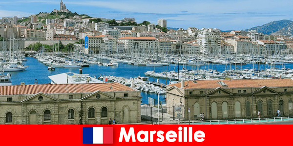 Ci sono interessanti opzioni di alloggio al po-rto di Marsiglia in Francia