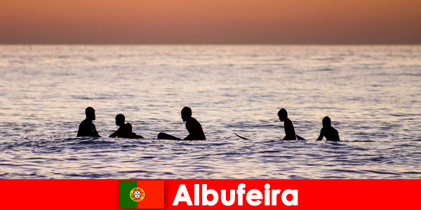 Sole mare e sport acquatici e tante altre offerte ad Albufeira Por-togallo