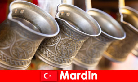 Shopping e cena ai mercati orientali di Mardin in Turchia