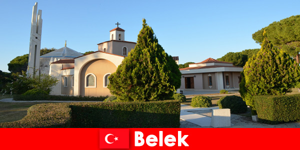 Vacanze al mare con molte attività combinano gli ospiti a Belek, in Turchia