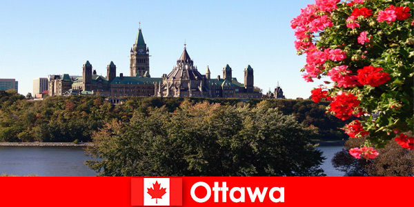 Uno dei monumenti più belli e famosi di Ottawa in Canada