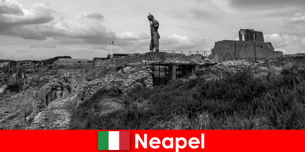 Luoghi che hanno fatto la storia a Napoli Italia