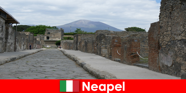 Anche l'antica città di Pompei è popolare tra i turisti
